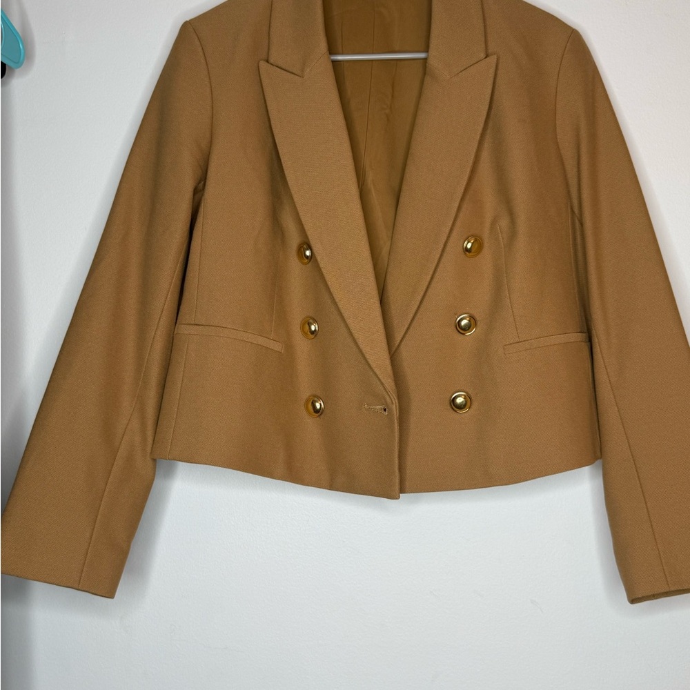 NWOT Express Elegant Tan Double-Breasted Women's Blazer